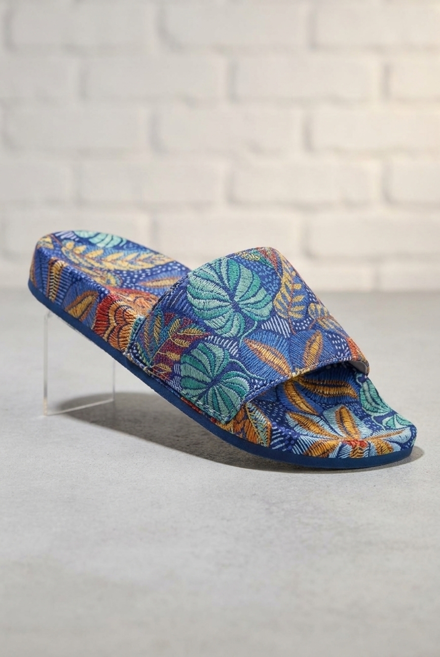 NEW JOHNNY WAS women's pool slide in maris